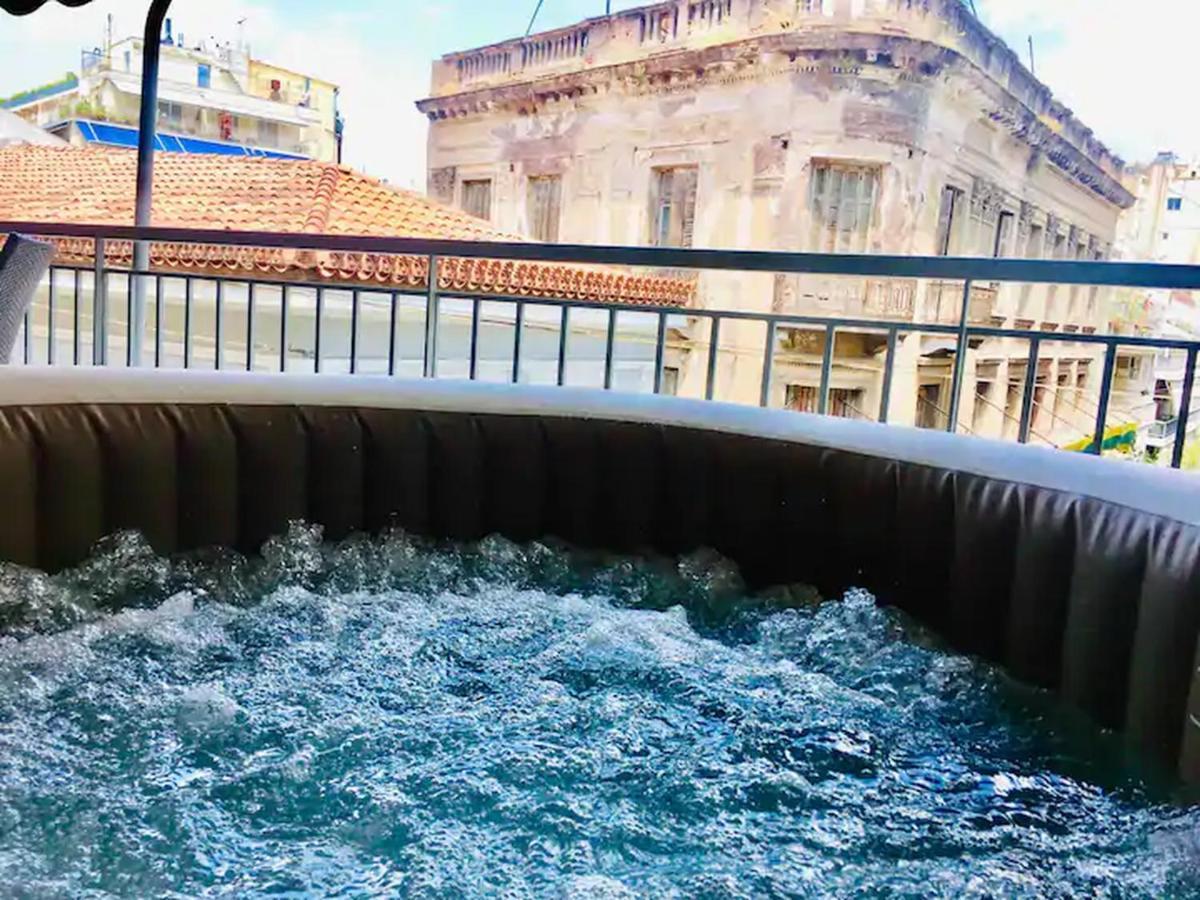 Openair Hot Tub/Big Balcony/Great Boutique Apt Athen Exterior foto